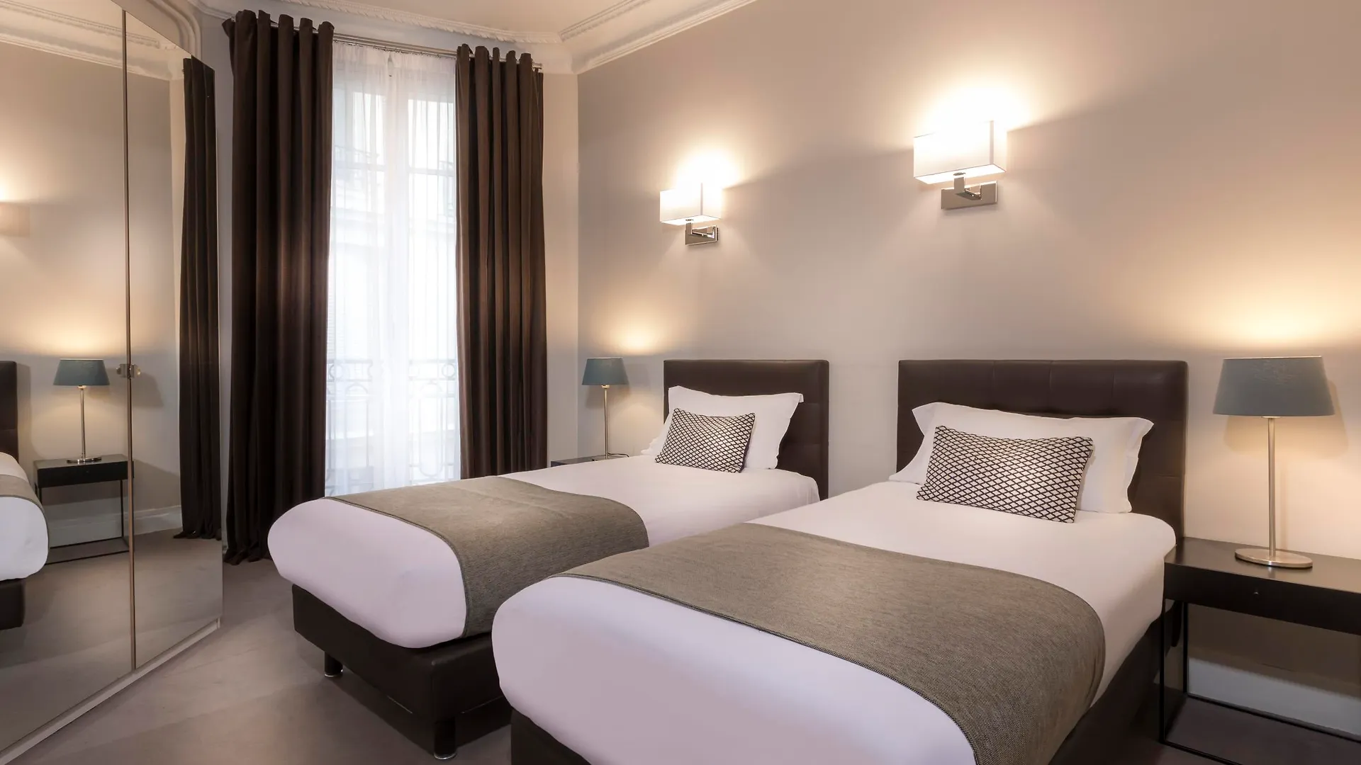 *** Aparthotel Residence Charles Floquet Paris France