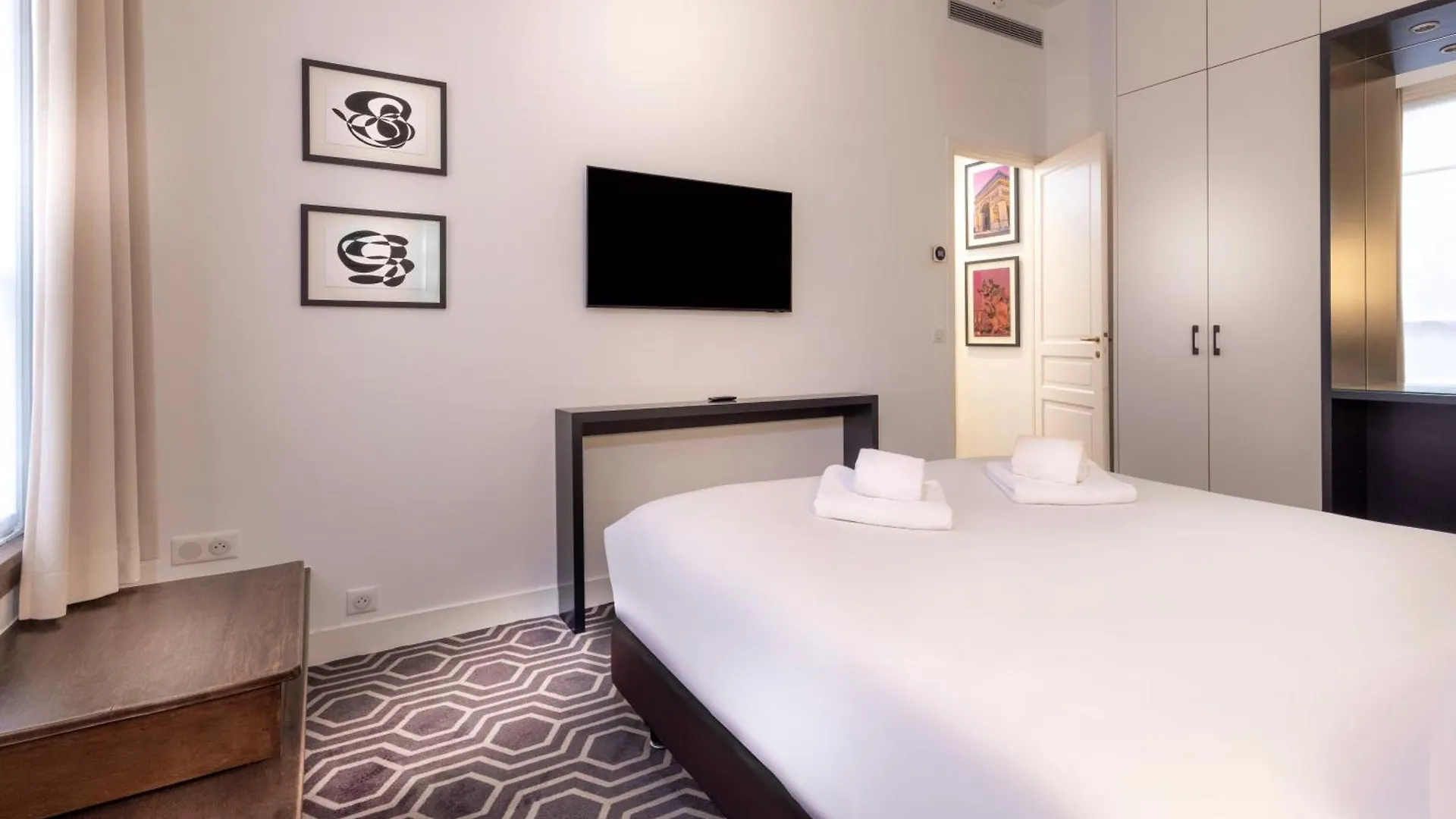 *** Aparthotel Residence Charles Floquet Paris France
